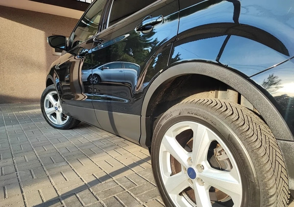 Ford Kuga cena 75900 przebieg: 76810, rok produkcji 2019 z Ogrodzieniec małe 631